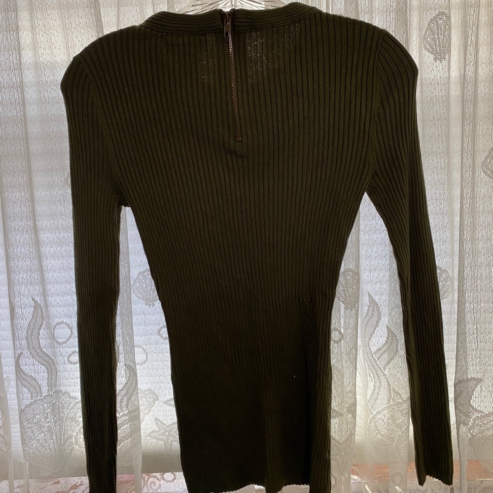 Green Ribbed Sweater - Picture 2 of 3